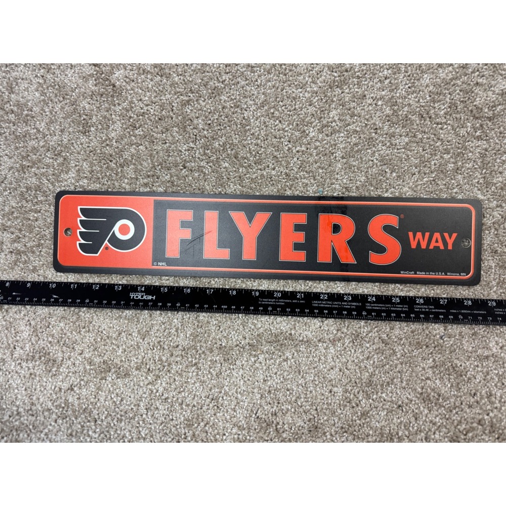 Philadelphia Flyers Way Street Sign WinCraft NHL Hockey Decor 20 Inch Plastic